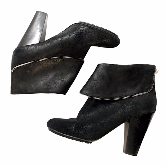 MICHAEL KORS Burnished Leather Moto Ankle Boots - Picture 2 of 10